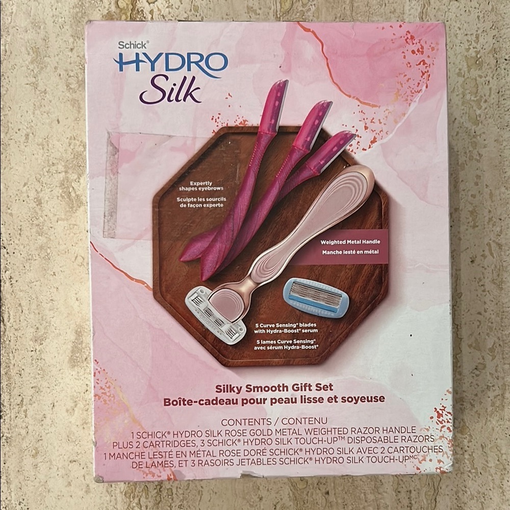 NEW Schick Hydro Silk Razor Gift Set
